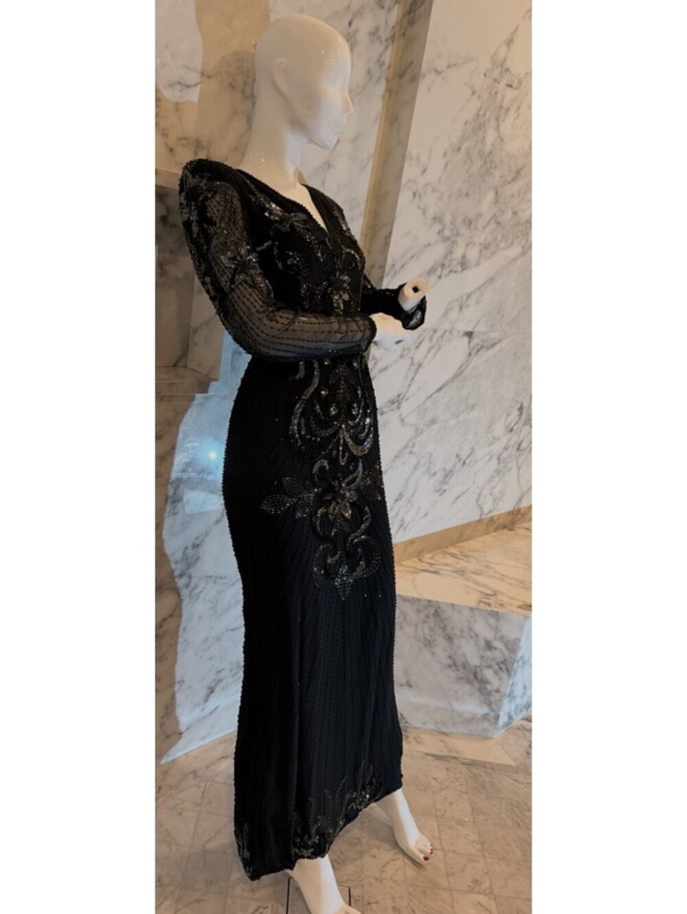 Vintage Alyce Designs Black Silk Beaded Evening Gown Size 8 Sequin Maxi Dress